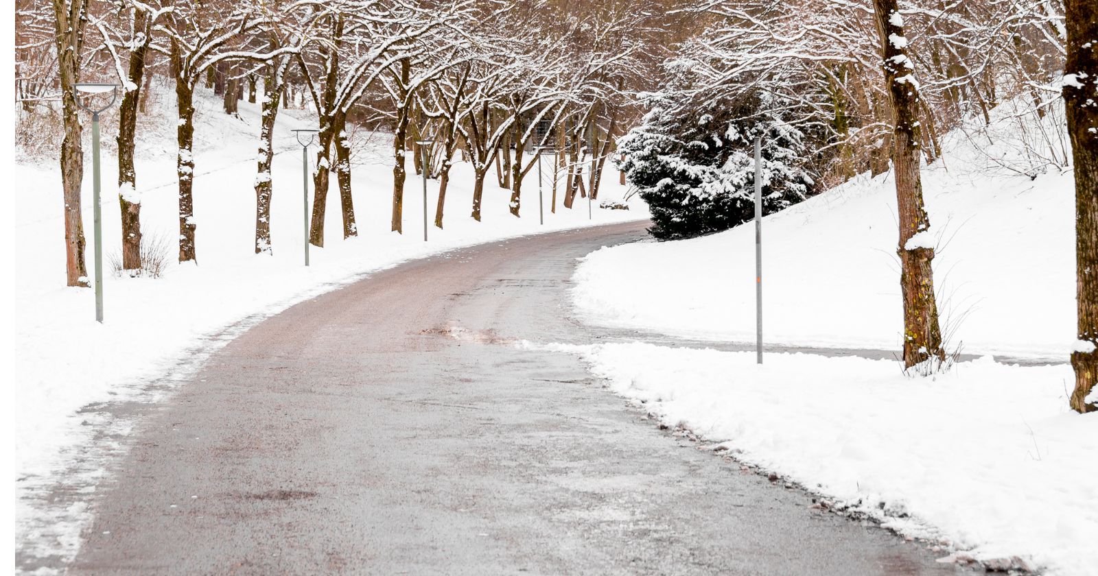 Rollator im Schnee